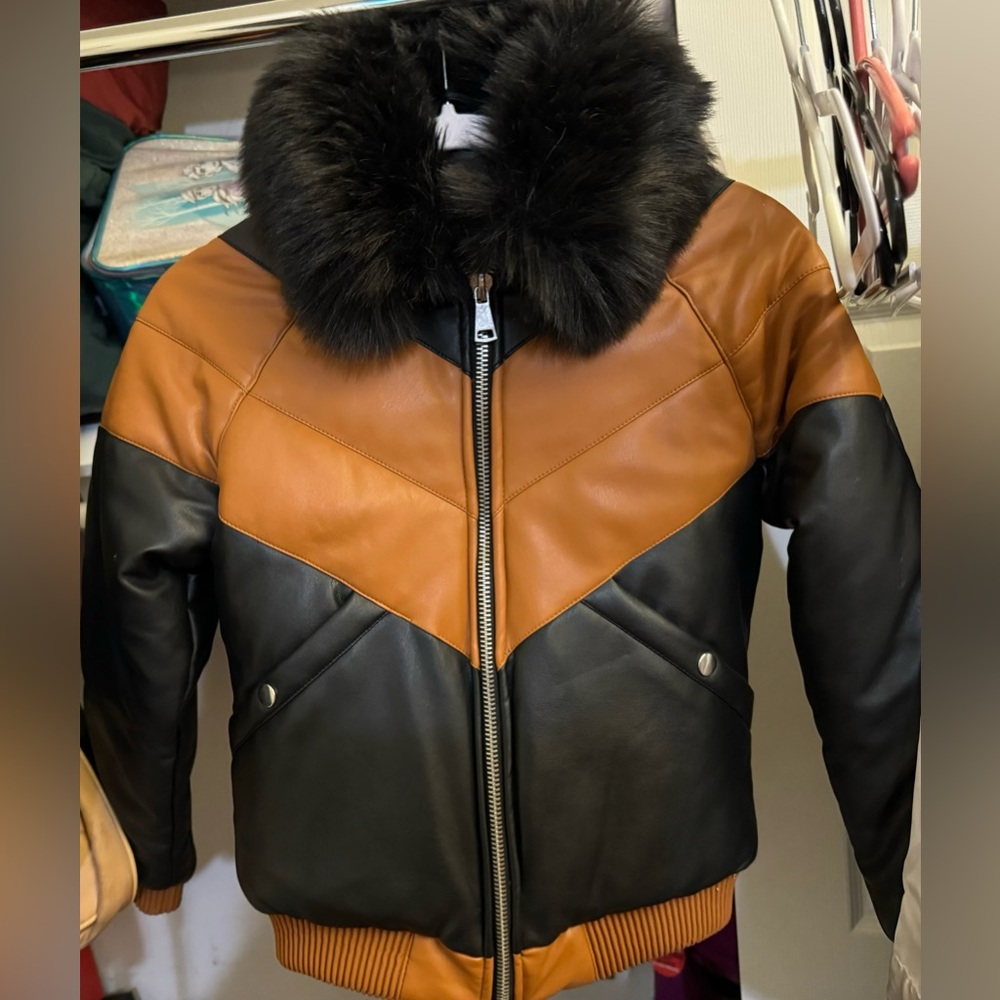 ROBERT PHILLIPE
EST.1988 WINTER COAT BLACK/BROWN FUR SIZE 14